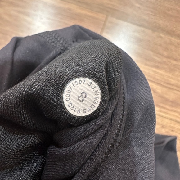 Lululemon 23” - Picture 5 of 12